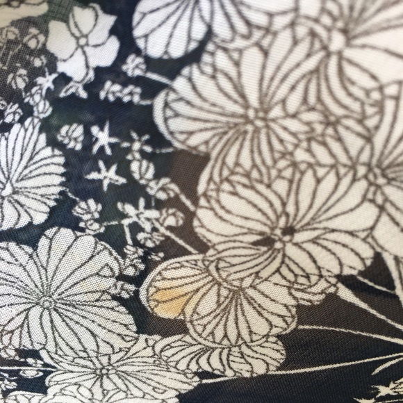 LIBERTY LONDON TARGET SHORT NIGHTGOWN - Picture 8 of 9